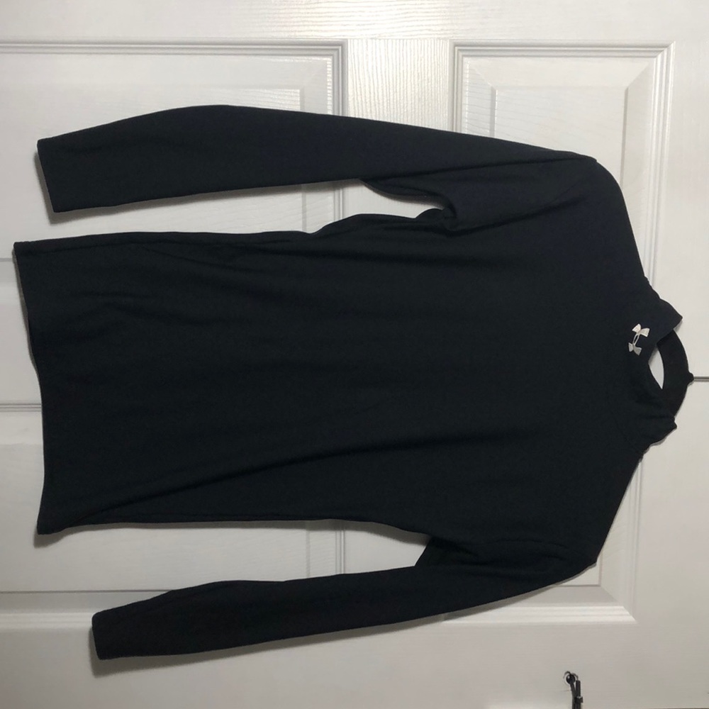 Under Armour Long Sleeve Size Small